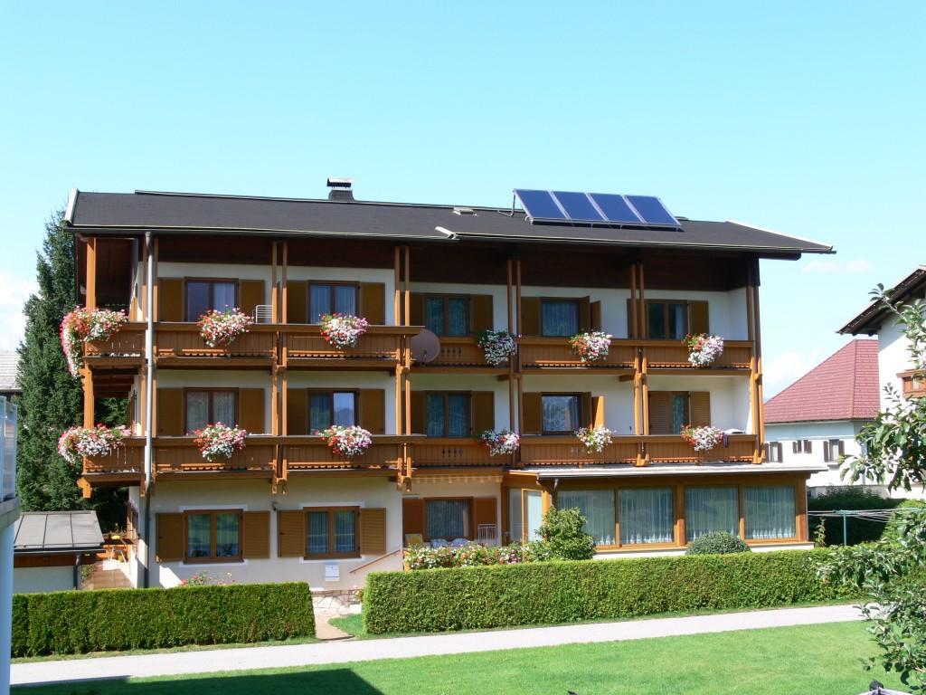 Gastehaus Sapetschnig Apartamento Faak am See Exterior foto