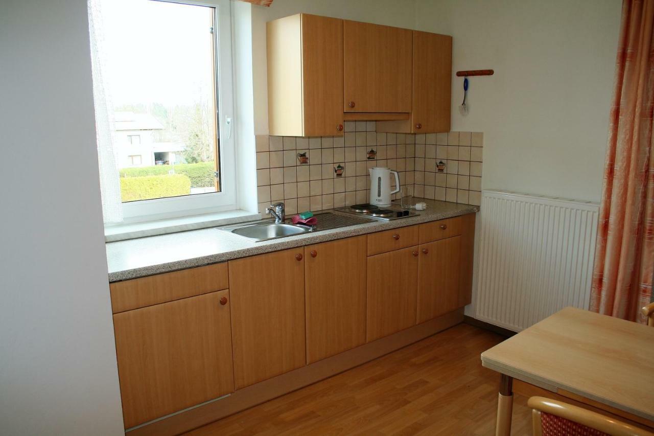 Gastehaus Sapetschnig Apartamento Faak am See Exterior foto