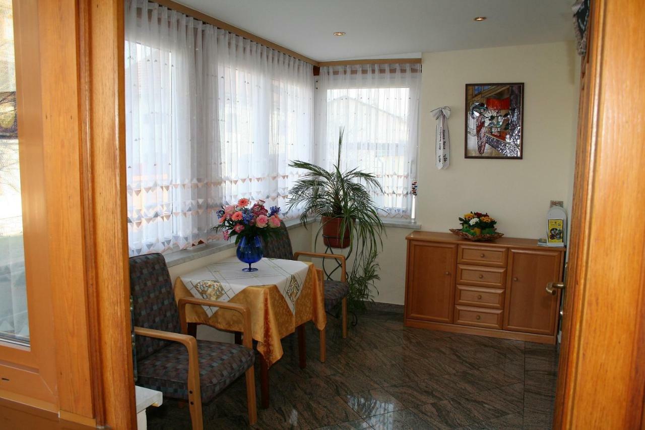 Gastehaus Sapetschnig Apartamento Faak am See Exterior foto