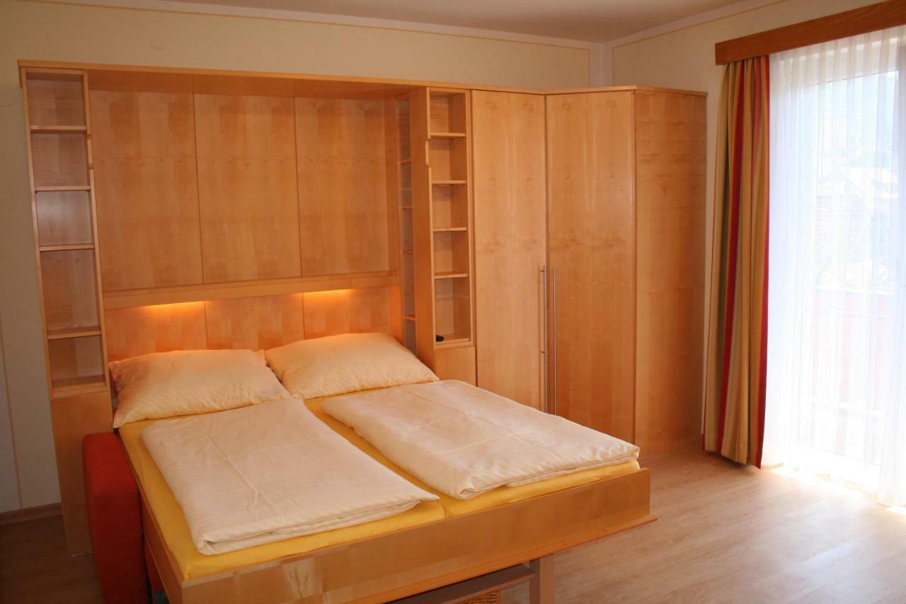 Gastehaus Sapetschnig Apartamento Faak am See Exterior foto